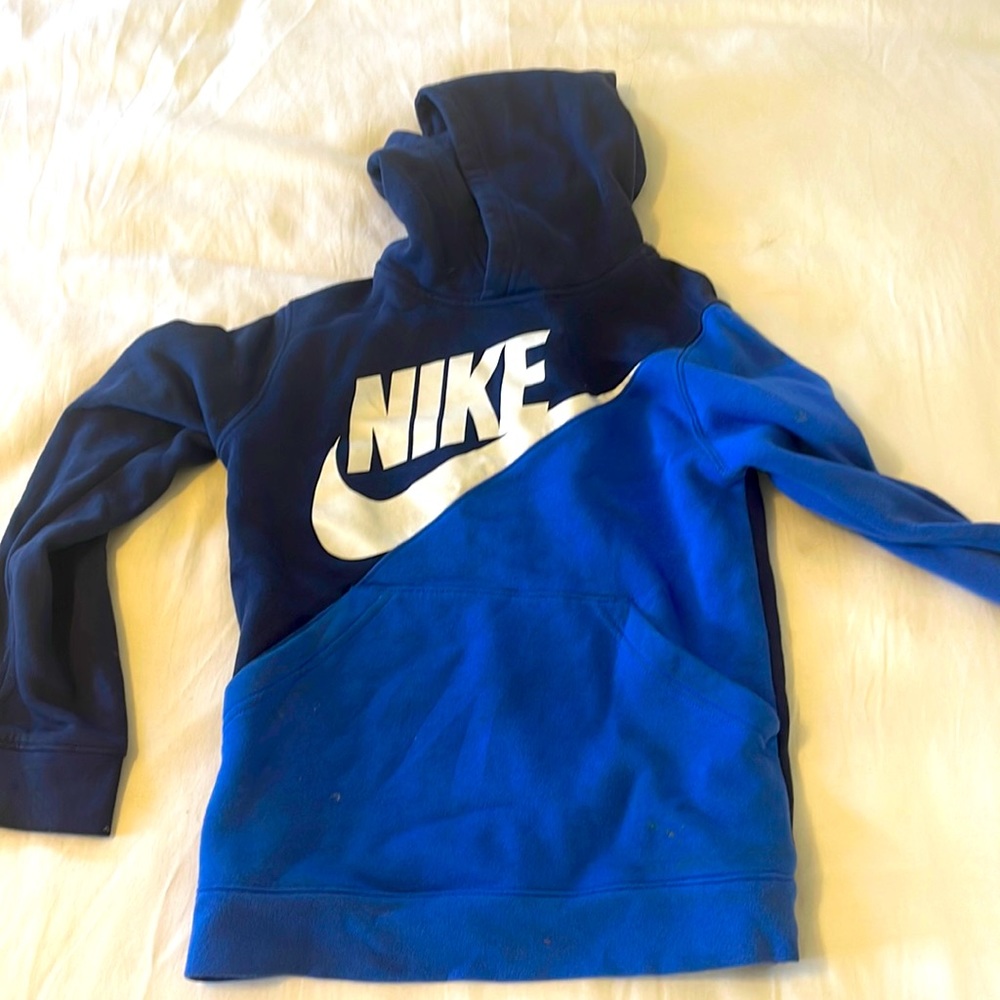 Nike boys hoodie